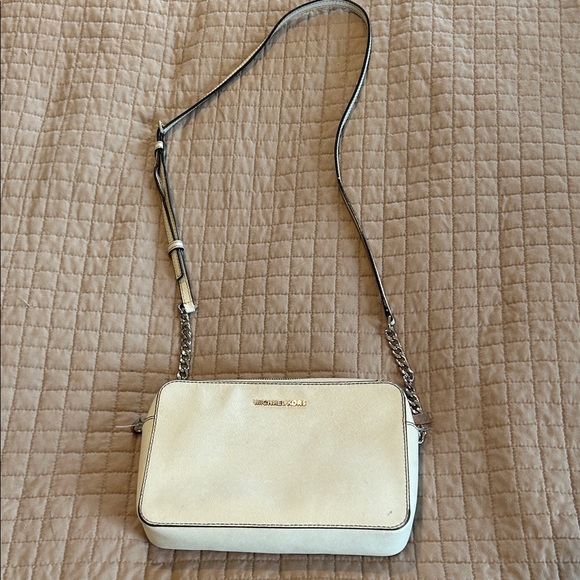 MICHAEL Michael Kors Handbags - Michael Kors Jet Set Crossbody Bag